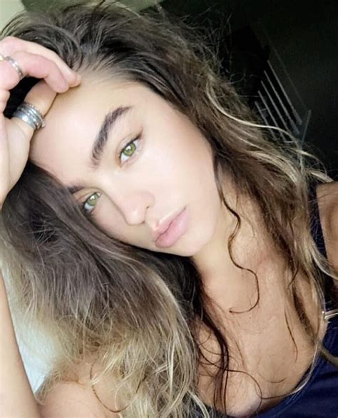 Insta Removes Sommer Ray-Styled Plastic Surgery Filters, Denver Users Upset. . Sommer ray no makeup